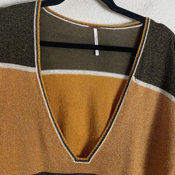 Free People Womens Medium Metallic Deep V Neck Sweater Gold Dust Pullover Top - Picture 10 of 14